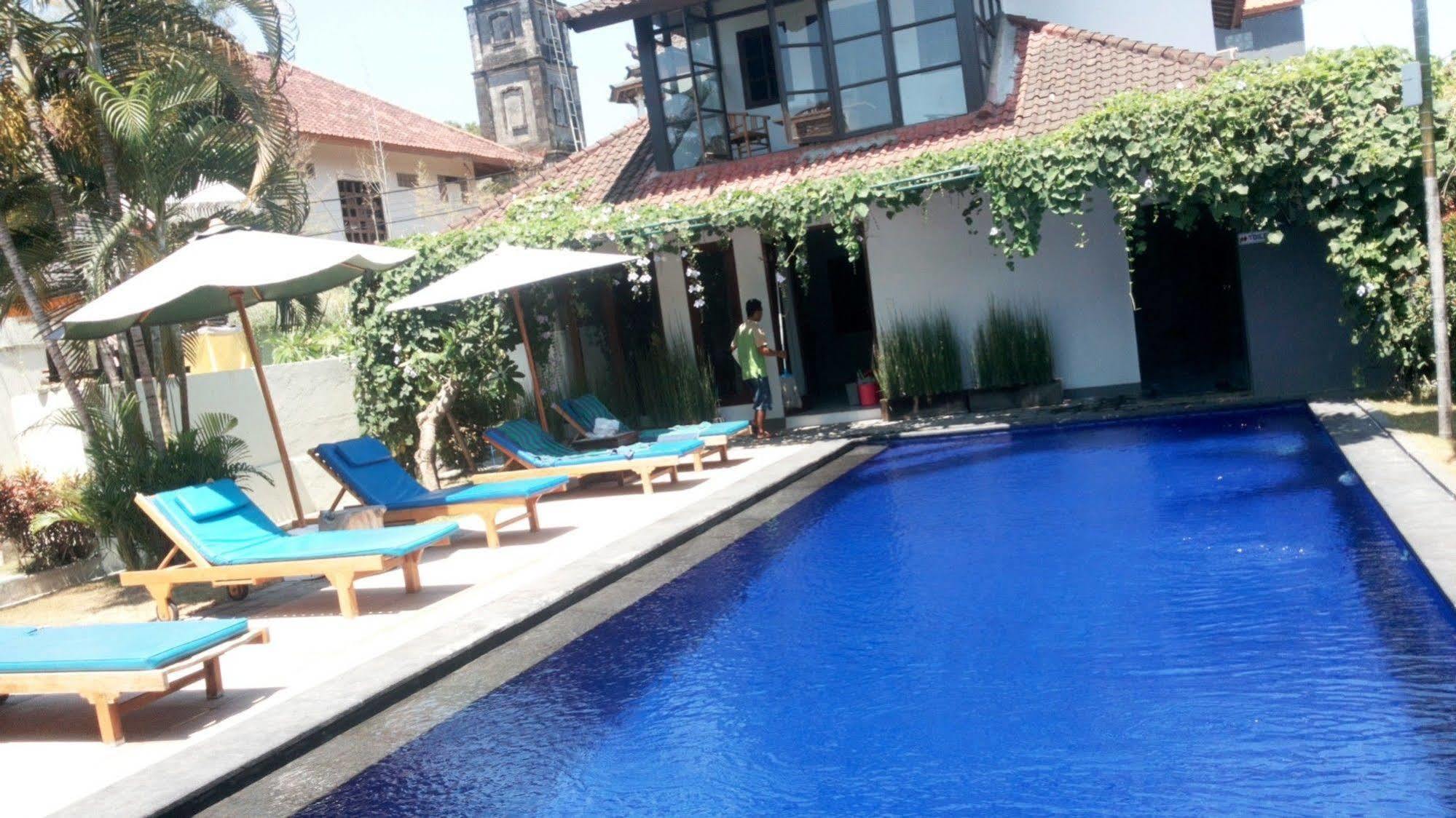 Hôtel U House Seminyak à Kerobokan Extérieur photo