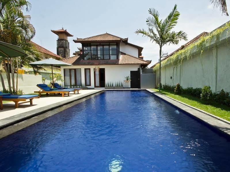 Hôtel U House Seminyak à Kerobokan Extérieur photo